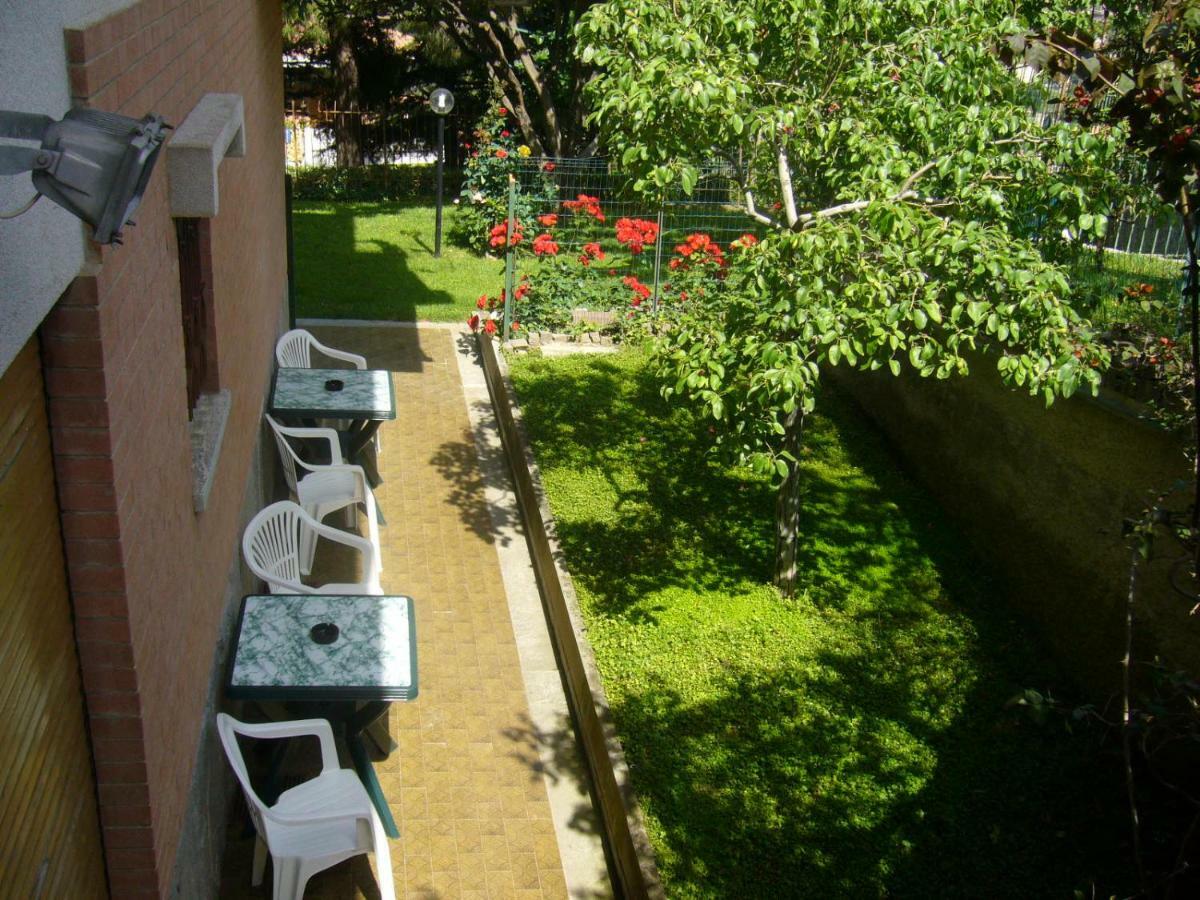 Le Gardenie Da Fil Bordighera Exterior foto